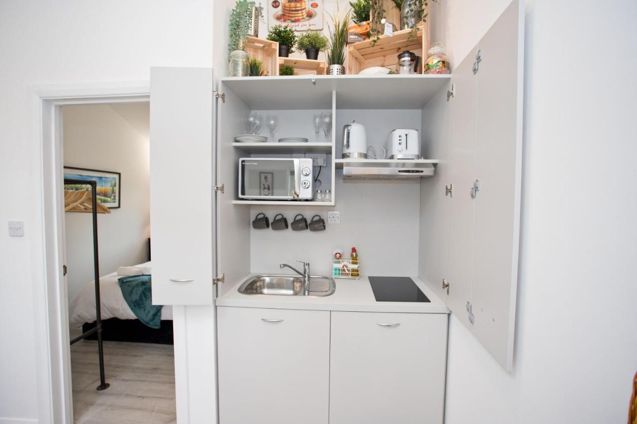 The Bearded Goat Den - A Rural Retreat At This Modern Holiday Cottage Saint Leonards Экстерьер фото